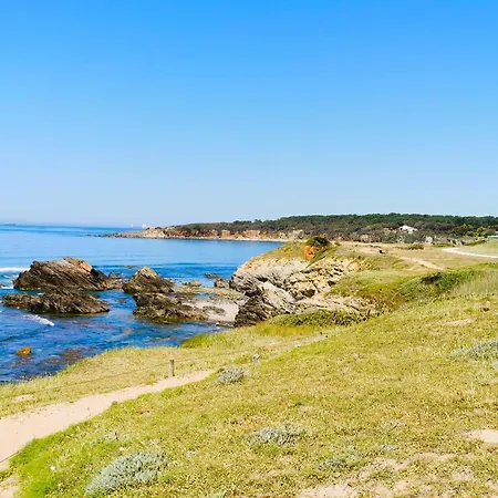 La Terrasse De La Marina La Chaume
